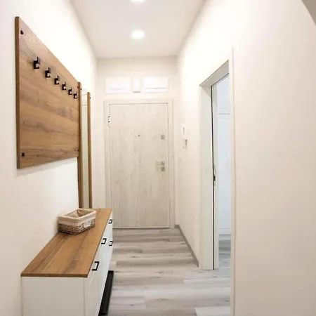 Suya Yakin Modern Daireler * Κωνσταντινούπολη